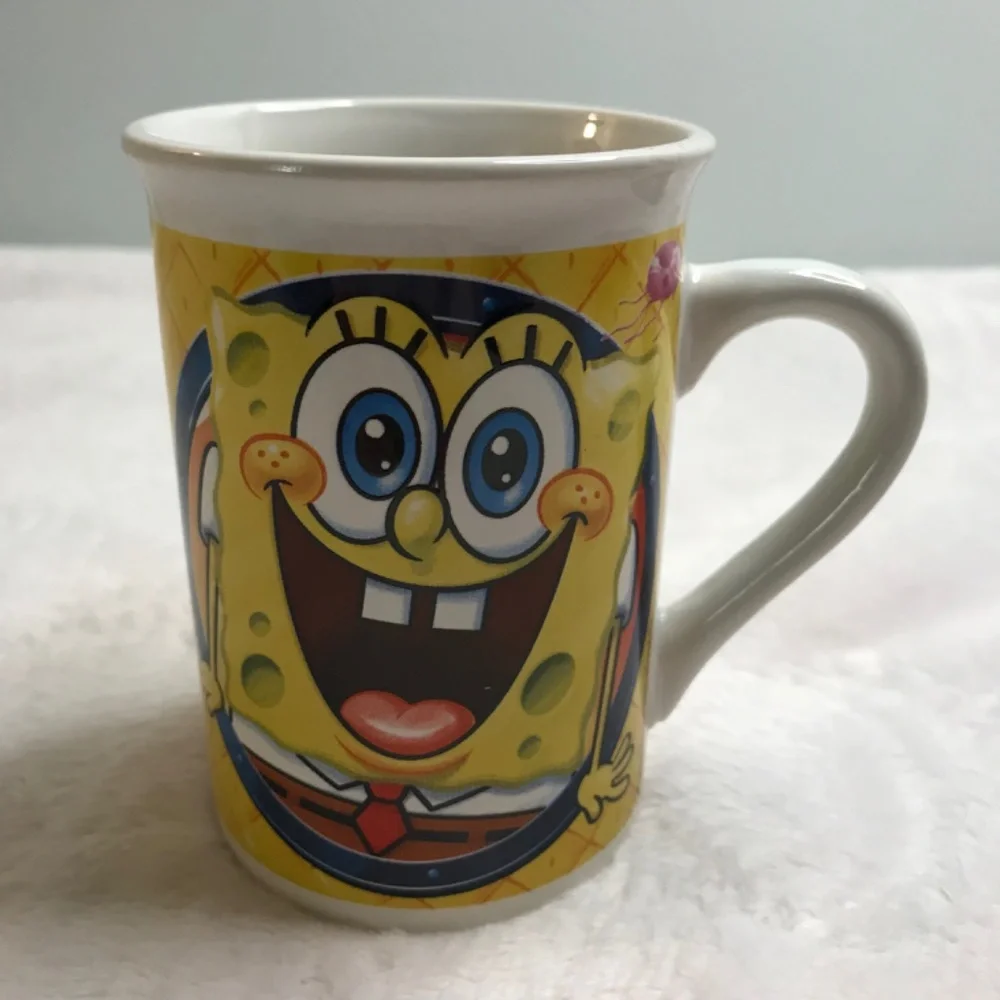 Set of 8oz Mugs Two SpongeBob Squarepants Yellow and White 8oz Mugs - Picture 4 of 7
